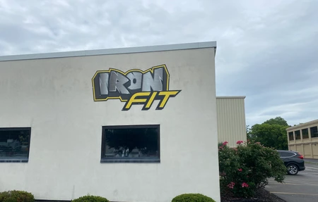 Iron 'N Fitness