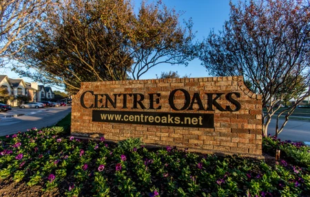 Centre Oaks Xc