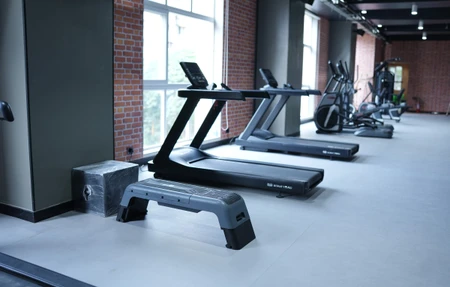Gold's Gym MIT Kothrud - MIT-WPU