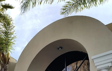 Rovella's Gym & Health Spa