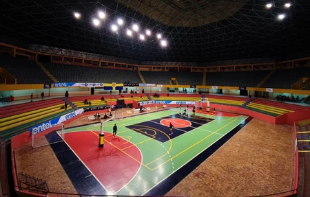 Coliseo Cerrado Palacio De Los Deportes