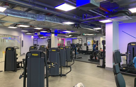 24 Hour Fitness