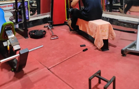 Pears Gym Centre, Uttara