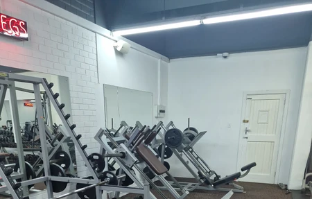 MOBILE Muscle - Gym in Durban, South Africa