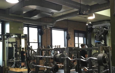 Verge Fitness - Gym in Chicago, United States