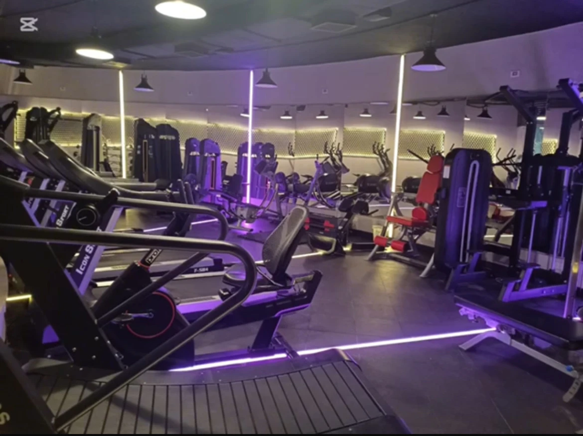 Photo 2 of VIBES Ladies fitness