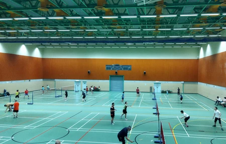 Lam Tin South Sports Centre