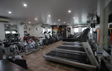 Aroras Fitness World