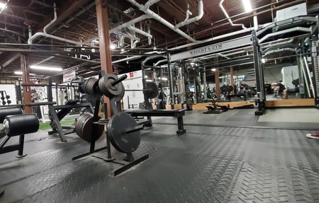 Wright's Gym - Gym in Crafton, United States