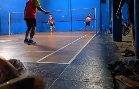 Lapangan Badminton Bintang Terang