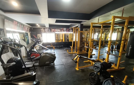 Giri Gym