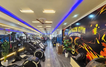 New Track Gym Oror Ladies And Gents Oror Gym In Gwalior