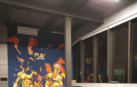 Play By Akro