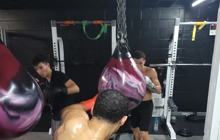 Mays Feeling Gym