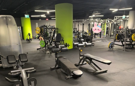 Well Fitness - Gym in 00-120 Warszawa, Poland