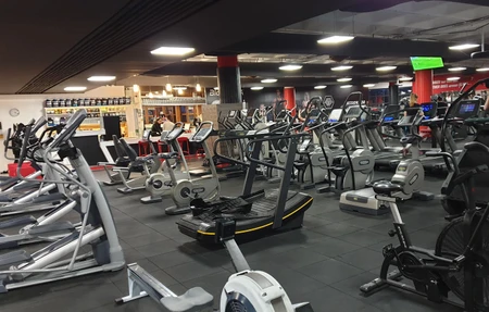 Fitness 5 and GYM kispest