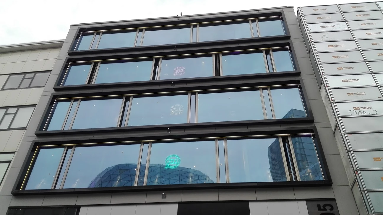 Photo 8 of Fitseveneleven Zeil
