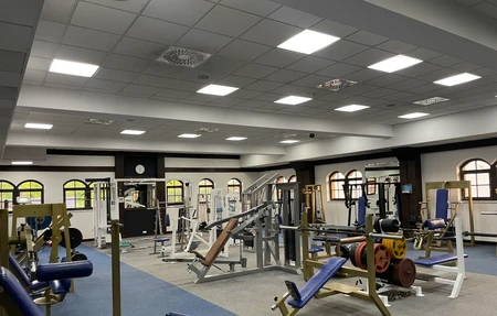 Retro Gym