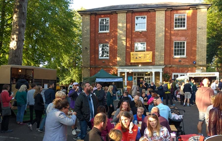 York House Centre For Integrated & Complementary Medicine