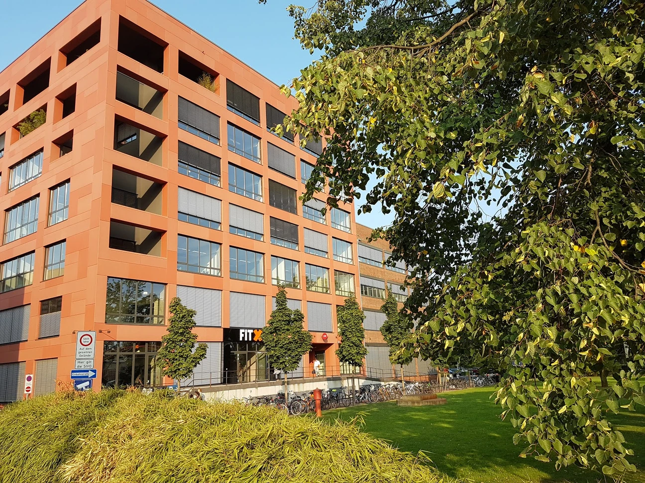 Photo 4 of FitX Fitnessstudio - Gym in Dusseldorf, Germany