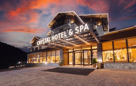 Ozdorovitelnyj Kompleks Crystal Spa & Lounge