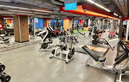 Fitness First @ 100AM