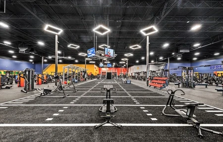 Crunch Fitness Paramus