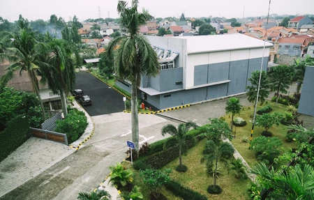 Refit Club Studio Sepat 72