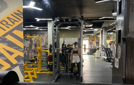 Bruce Fitness - Gym in Singapore, Singapore