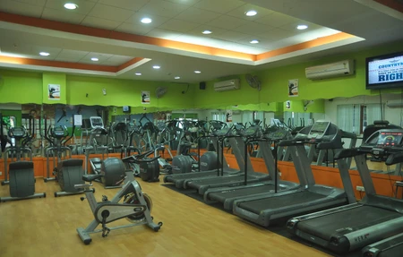Fitness ONE Gym RS Puram