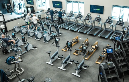 Texas Fitt - Gym in Arlington, United States