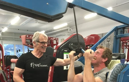 Lorez Powercenter Strengthens Me