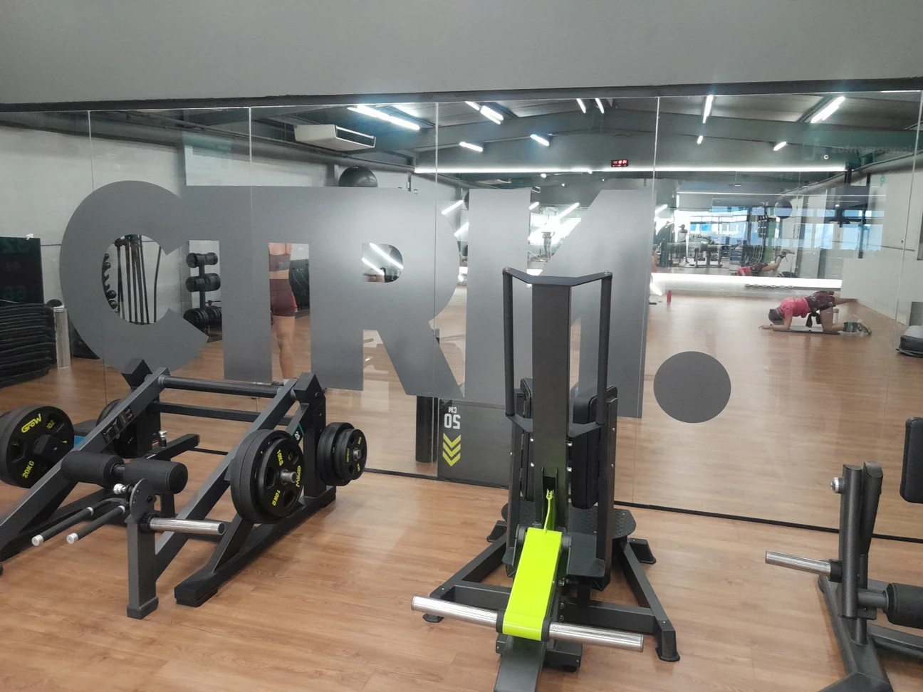 Academia Contorno Do Corpo