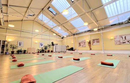 Center Sivananda Yoga Vedanta Paris