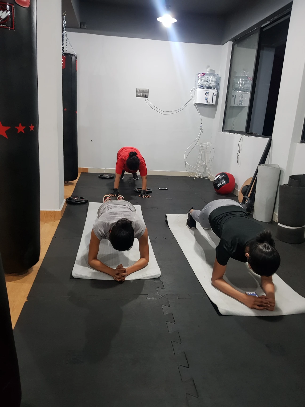 Bounce Fitness Studio - Fitness Center in Panampilly Nagar, Womens Fitness Centre in Panampilly Nagar, Unisex Fitness Centre in Panampilly Nagar