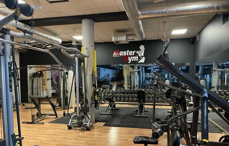 Weight Master Fitness Gym - Gym in Powstańców 18A