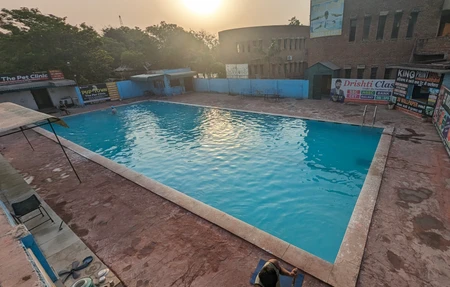 Bal Bahwan Swimming Pool