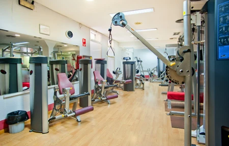 Arian Gym & Pool