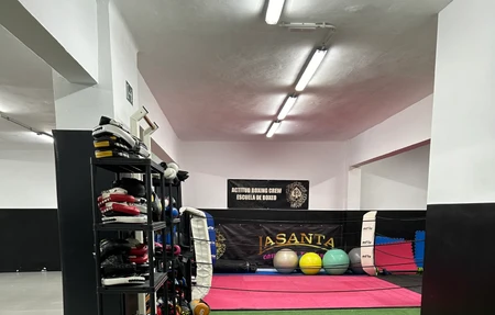 Actitud Boxing Crew - Gym in Barcelona, Spain