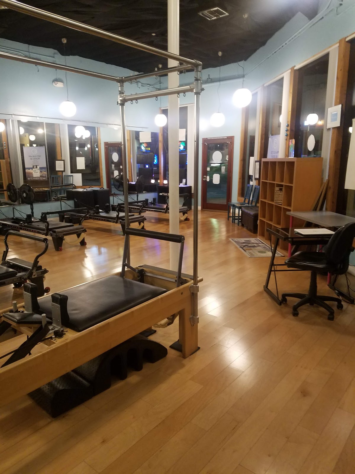 Gym White House Pilates Redondo Beach In Redondo Beach