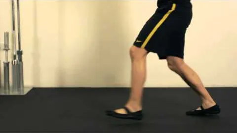 Dumbbell Lunge Woodchop
