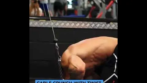 CABLE CRUNCH WITH TWIST