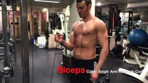Cable single arm Biceps Hammer Curl