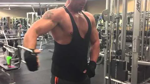 Single Arm Cable Chest Fly